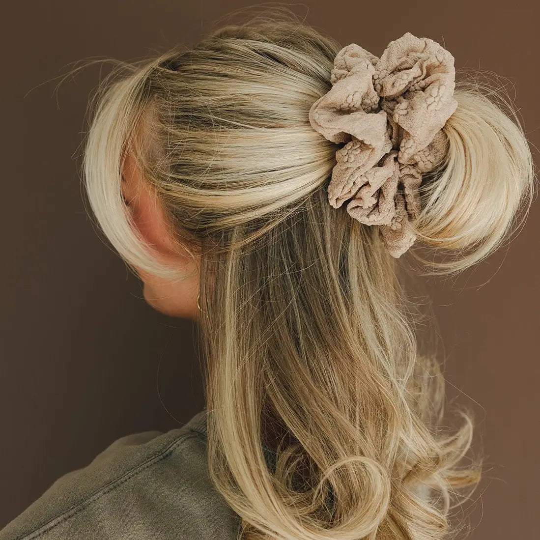 Tessa Jumbo Scrunchie
